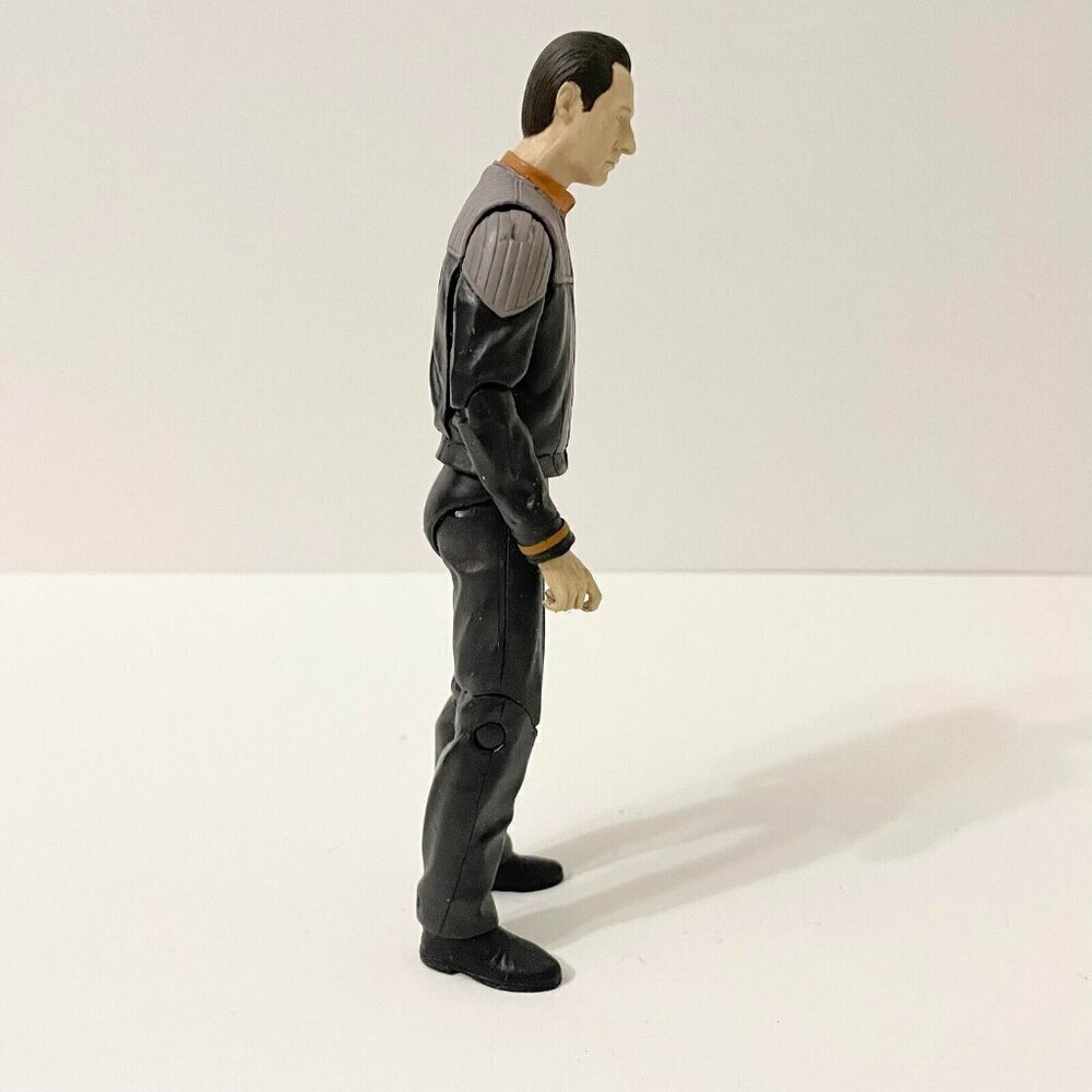 2002 Star Trek Lieutenant Commander Data 7 Inch Action Figure - Picture 14 of 16